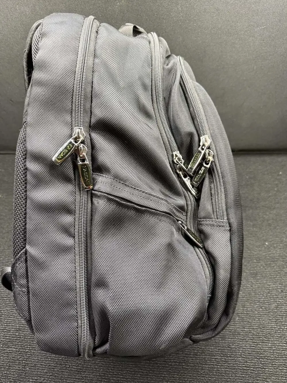 Kenneth Cole Reaction Back Peddlin Laptop Backpack